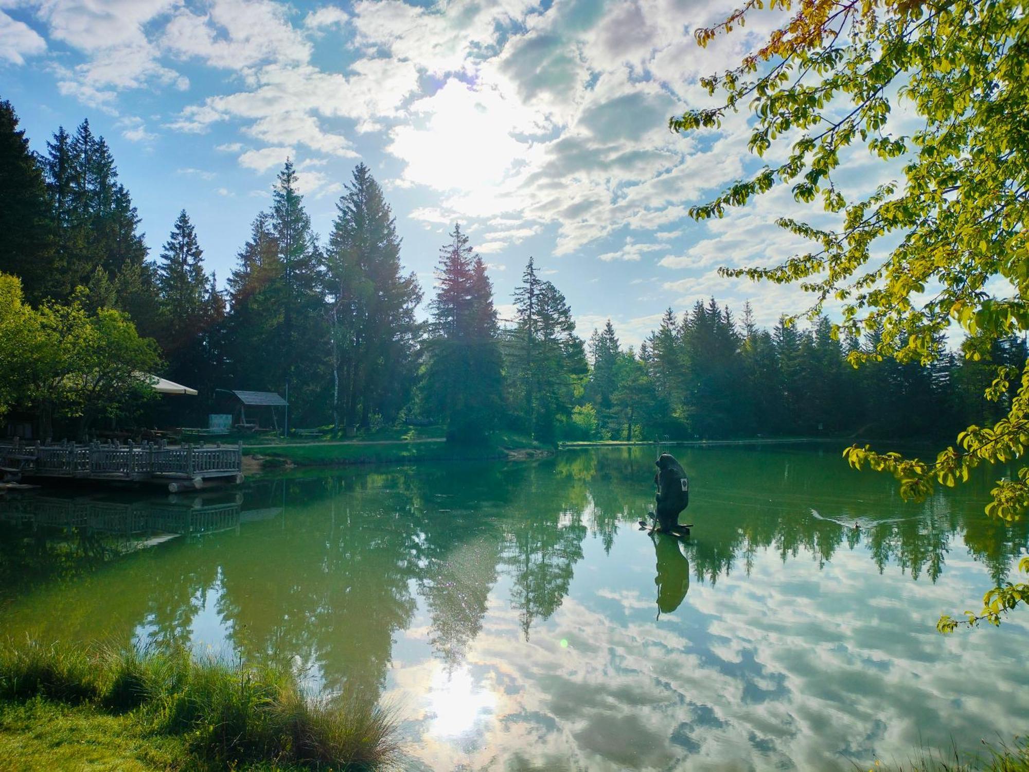 Nova Vas  Glamping Lake Bloke מראה חיצוני תמונה