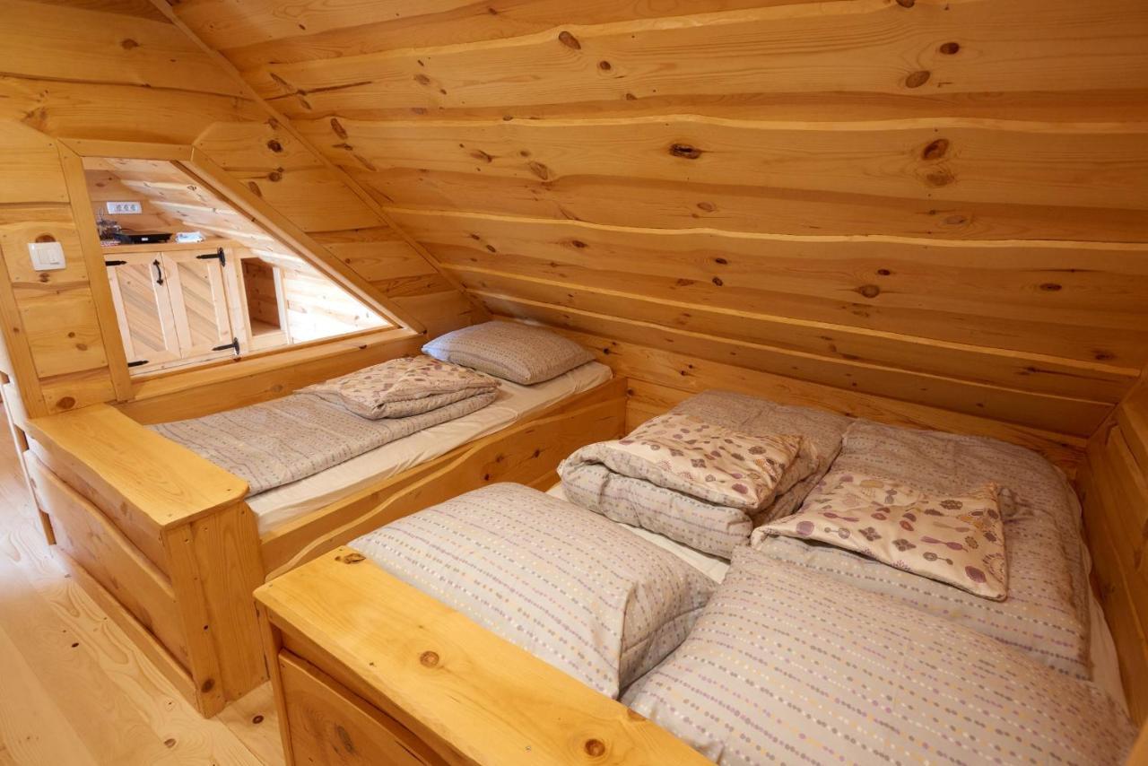 Nova Vas  Glamping Lake Bloke מראה חיצוני תמונה